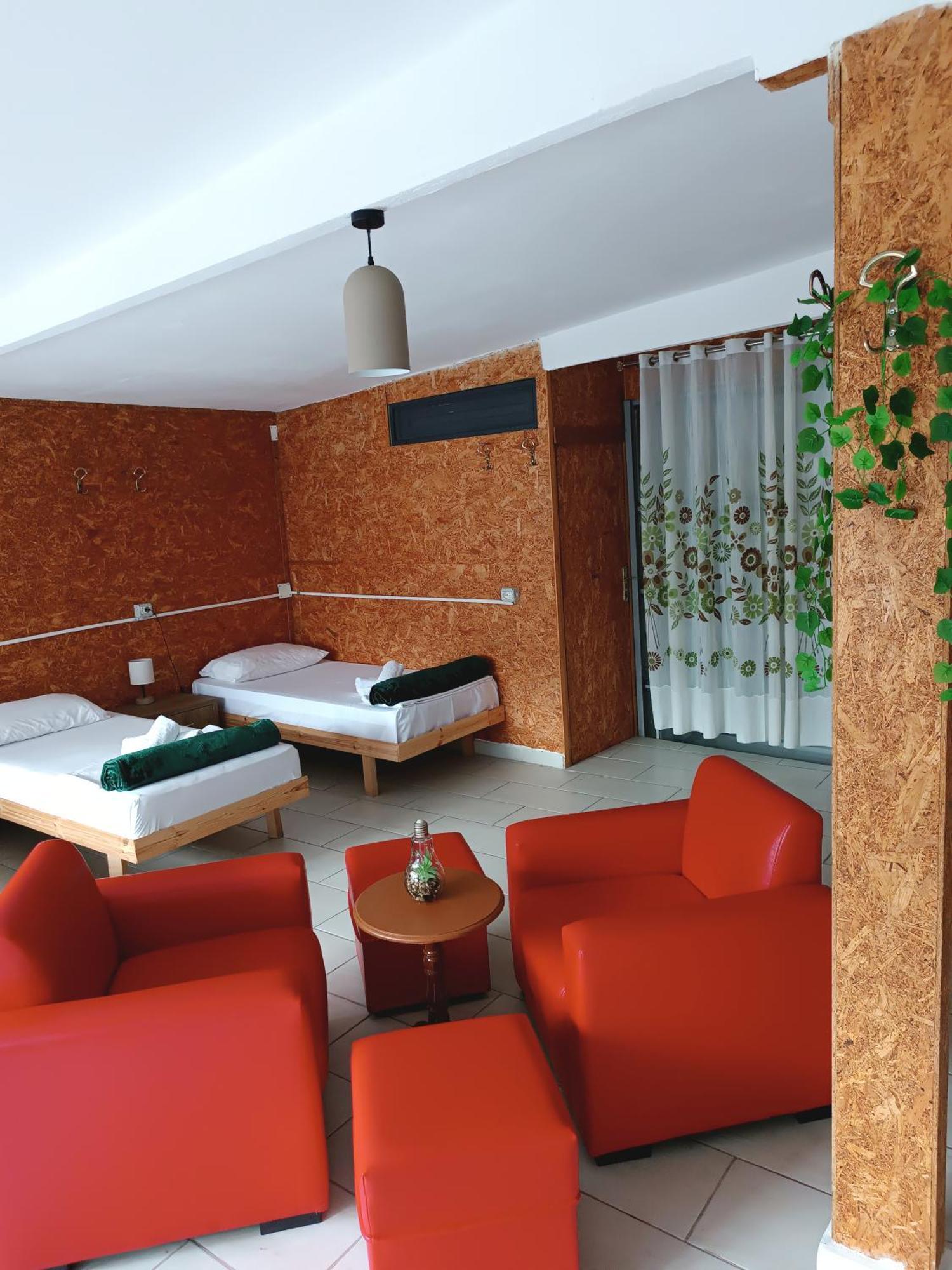 Guesthouse Eva Duplex Apartment Berat Exterior photo