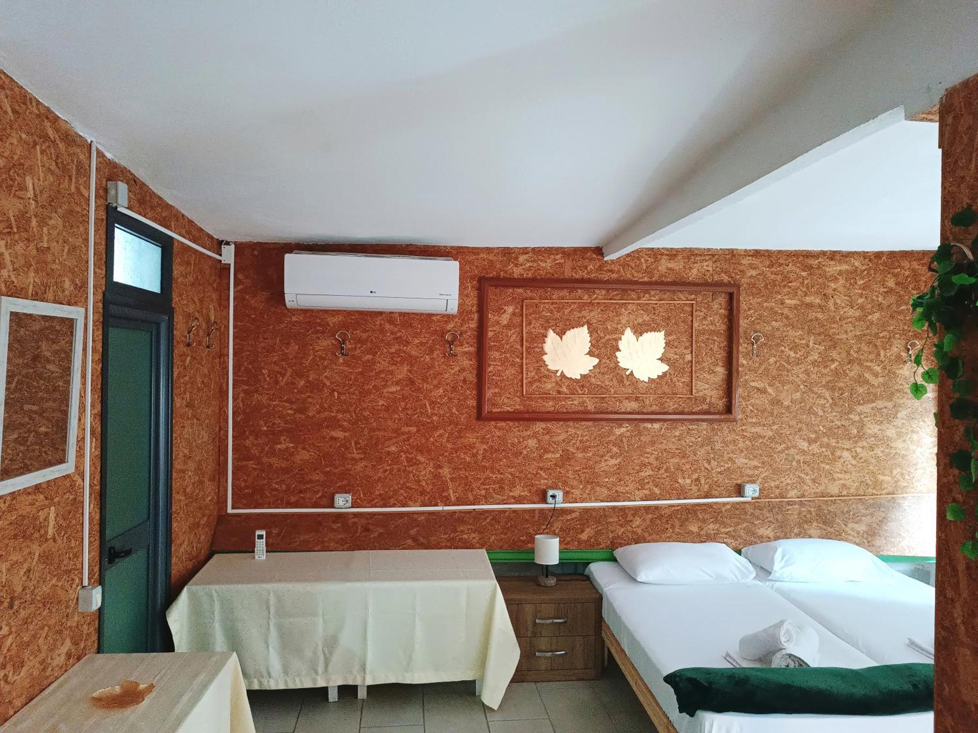 Guesthouse Eva Duplex Apartment Berat Exterior photo